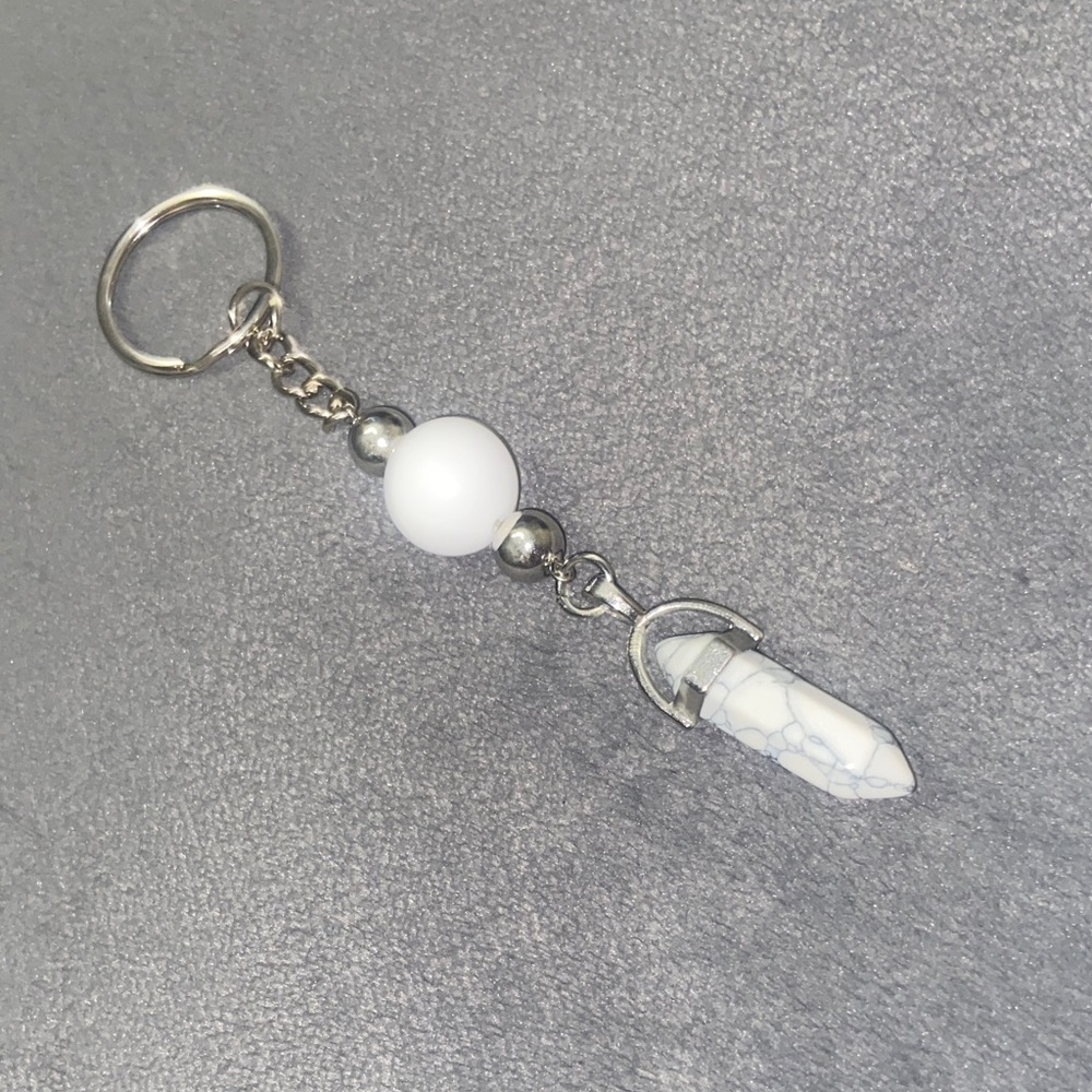 White and Silver Crystal Pendant Keychain